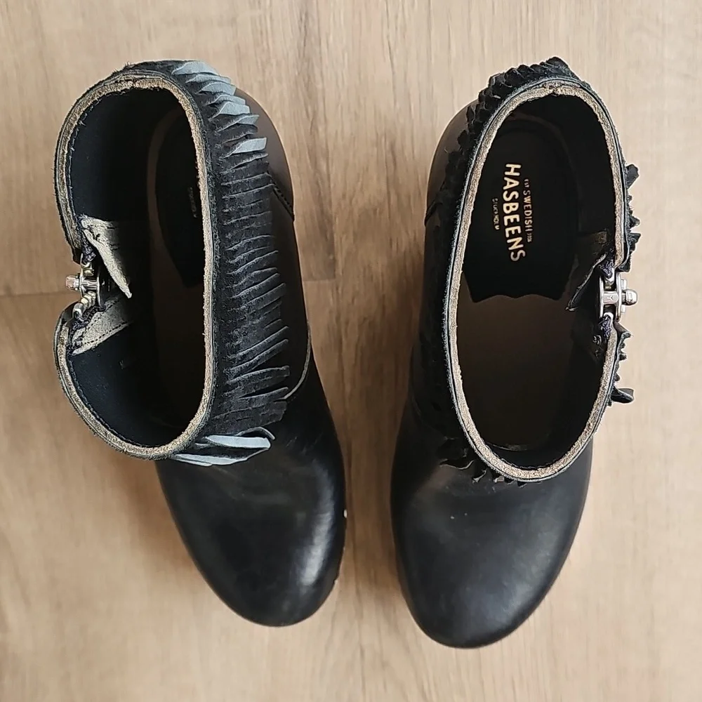 Swedish Hasbeens Black Ankle Boots with Fringe Size 37 - Picture 5 of 7